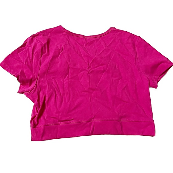 HALARA ✨ hot pink Softlyzer Plush Crossover Hem Cropped Sports top - Picture 3 of 4